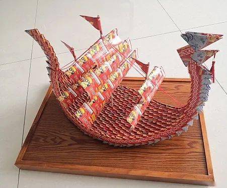 江西福彩即開票手工藝品 廢棄彩票的華麗轉(zhuǎn)身，創(chuàng)意與公益的精彩綻放